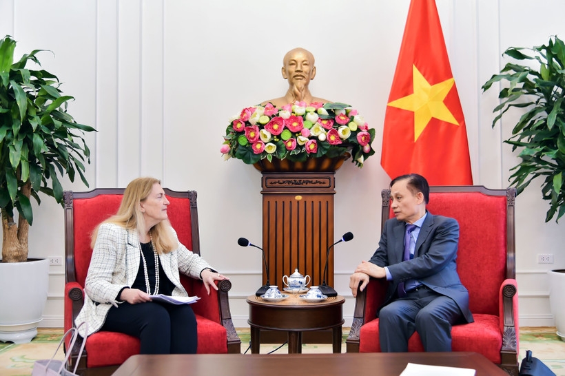 Vietnam, Switzerland push to advance Vietnam – EFTA FTA talks